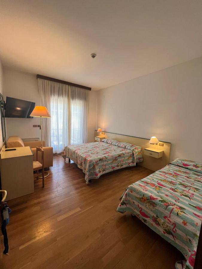 Hotel San Marco Lido di Jesolo Exteriör bild